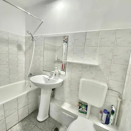 Rahova Family Apartment Bucharest